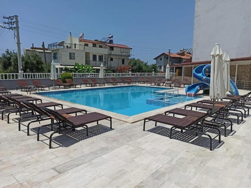 Moonstar Hotel Кушадаси Екстер'єр фото